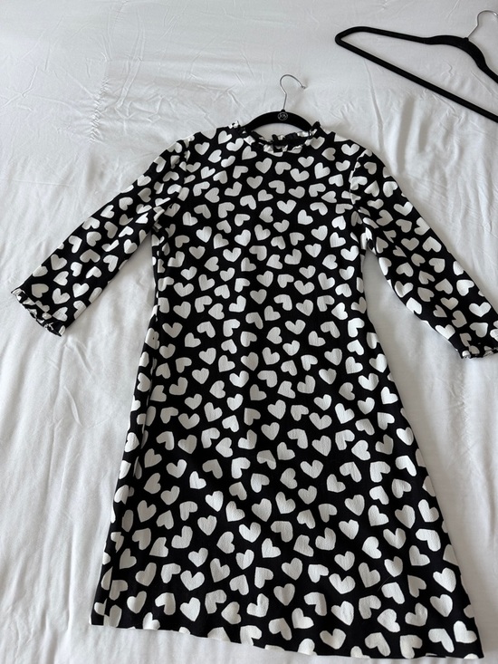 kate spade Dresses & Skirts - Kate Spade Heart Print Mini Dress XS | Black White Shift Valentine Date Dress